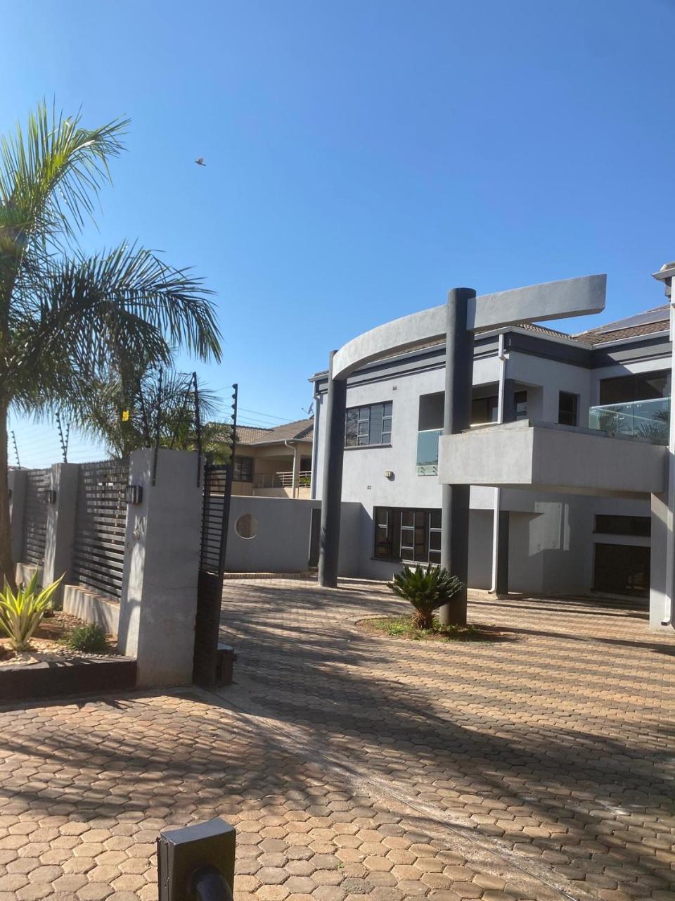 Holiday Villa Harare Exterior photo